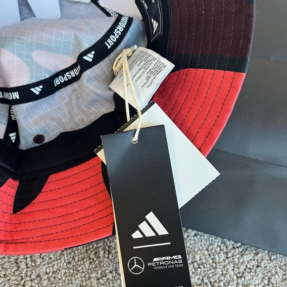 NWT Adidas MERCEDES Adidas formula one team bucket Hat from Las Vegas - Picture 2 of 7
